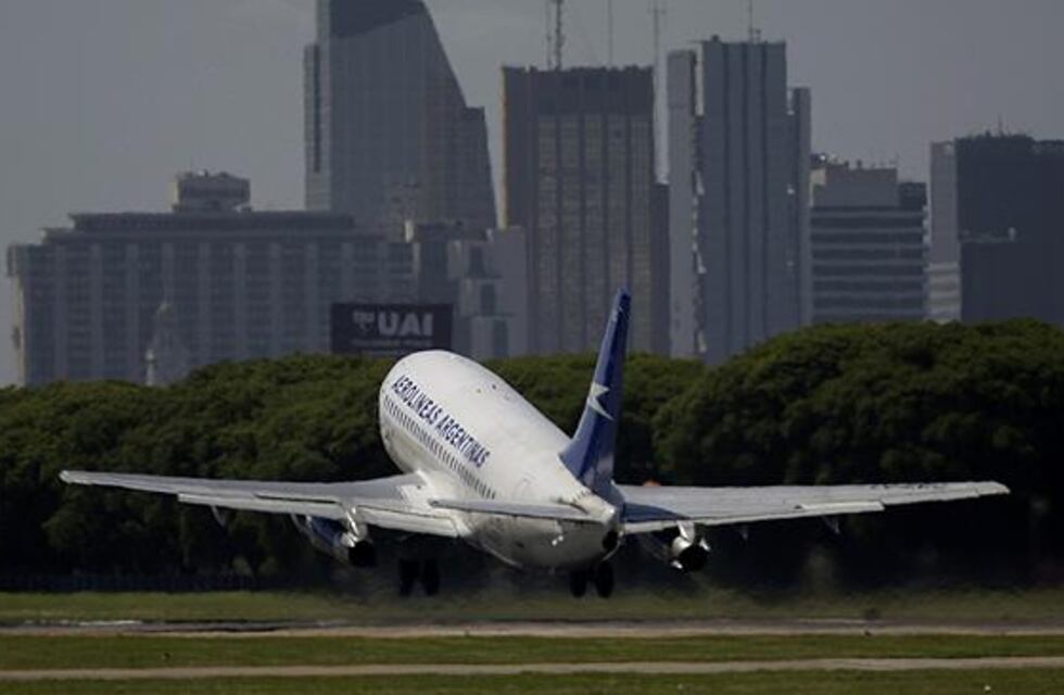 Luego de tres años, autorizaron los vuelos internacionales desde Aeroparque nuevamente