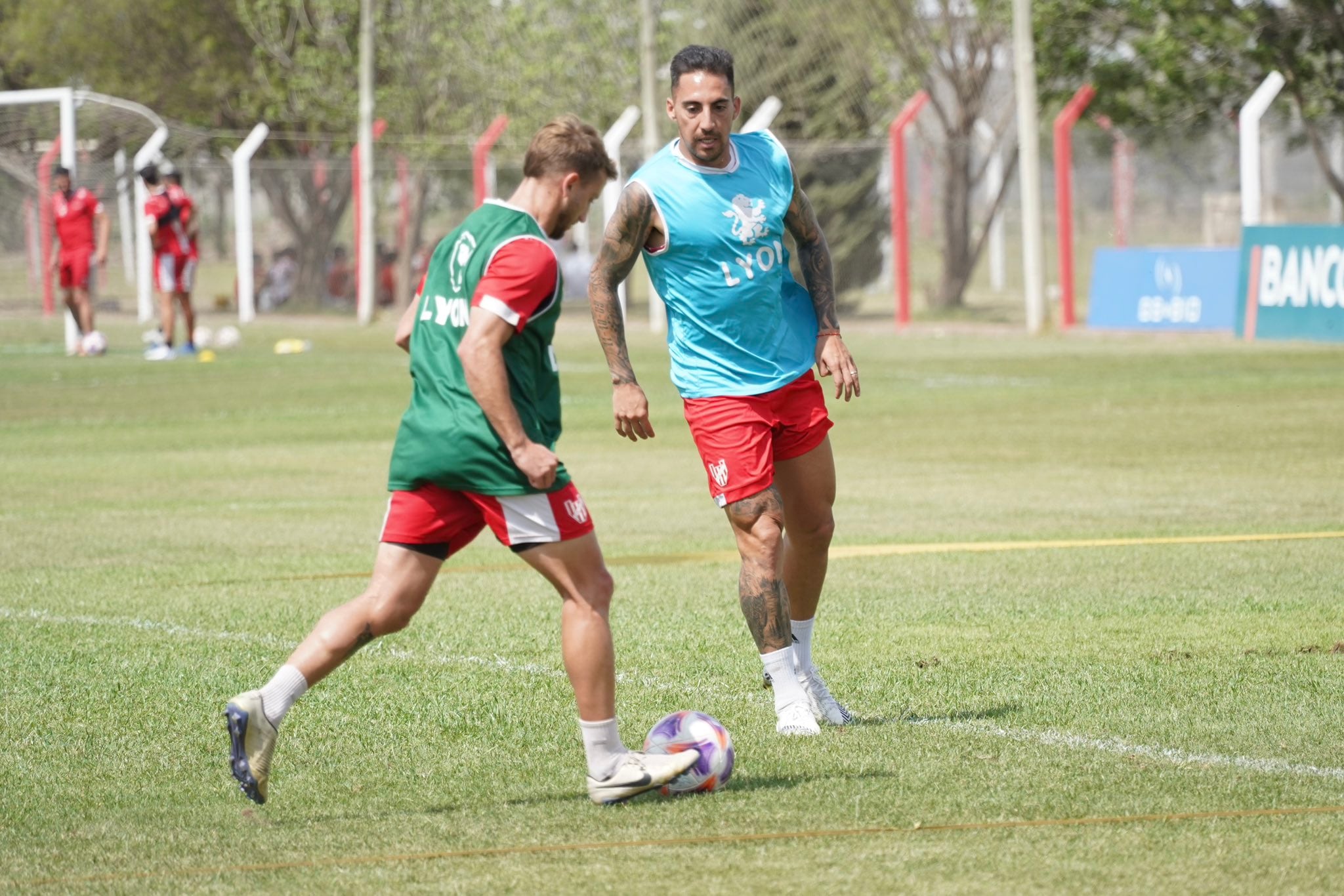 Javier Correa pidió permiso para entrenar con Instituto en sus vacaciones. (Prensa IACC).