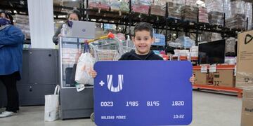 Gustavo Ventura, acompañó las actividades de promoción, consultas y activación de las tarjetas +U.