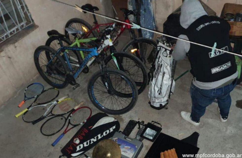 Megaoperativo en dos barrios de Córdoba capital por una banda de estafadores