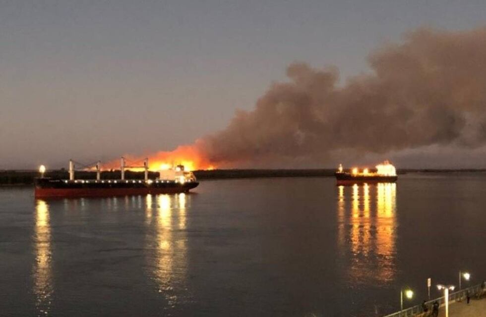 La culpa de los incendios en las islas la tienen los rosarinos, según el fiscal de Entre Ríos