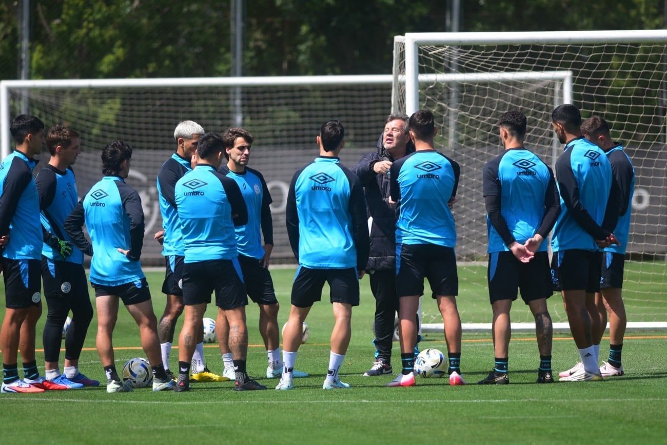 Entrenamiento de Belgrano en el predio de Villa Esquiú. (Pedro Castillo / La Voz)