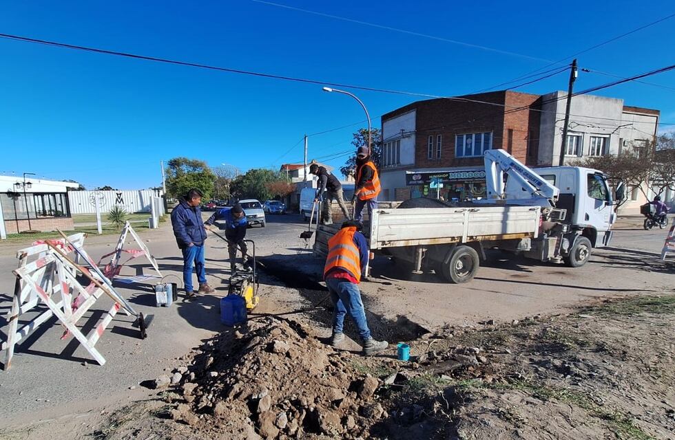 Comenzó una nueva etapa de reparación de calles