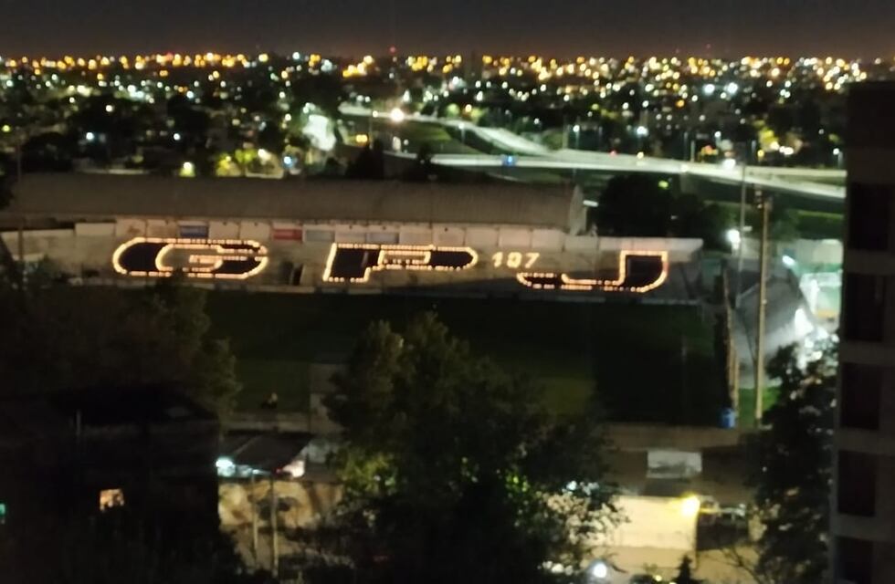 Juniors cumplió 107 años con todas las luces y anunció la escuela José Manuel De la Sota