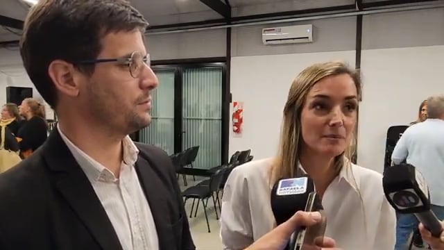 El intendente de Rafaela, Leonardo Viotti y Georgina Losada, Secretaria de Comercio Internacional de la Provincia de Santa Fe