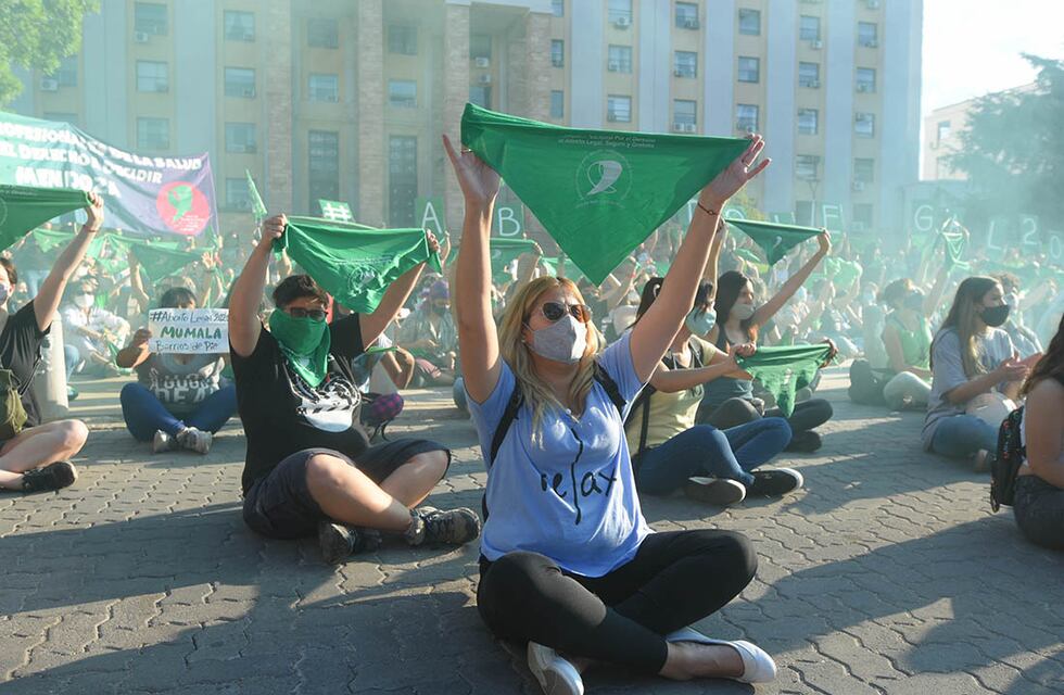 Mendoza entre las provincias con el porcentaje más alto de abortos