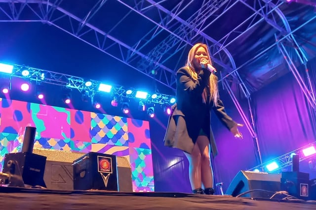 Karina hizo vibrar a su público y fue declarada ciudadana ilustre de Apóstoles en la 45° Fiesta Nacional e Internacional de la Yerba Mate