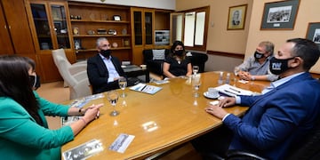 El intendente de Trelew gestionas ampliar servicios bancarios