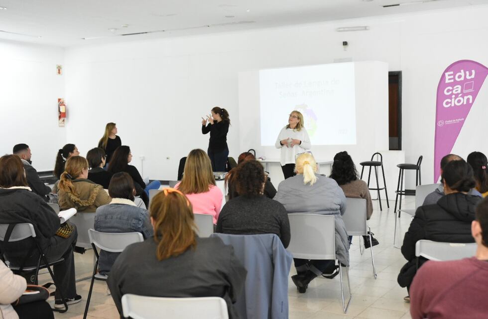 Asistirán más de 300 rafaelinos el Curso de Lengua de Señas Argentina