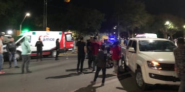 La colisión ocurrió el sábado a la madrugada sobre Córdoba entre San Lorenzo e Yrigoyen.