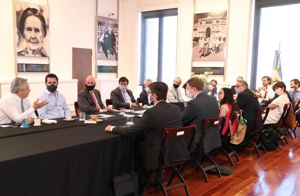 Alberto Fernández pidió evitar la especulación con los precios y aseguró que serán “muy rigurosos” los controles