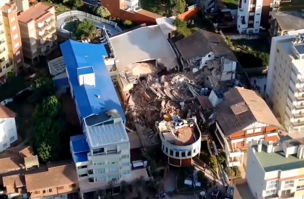 “Si alguien me escucha”, el estremecedor grito tras el derrumbe en Villa Gesell que quedó grabado en video