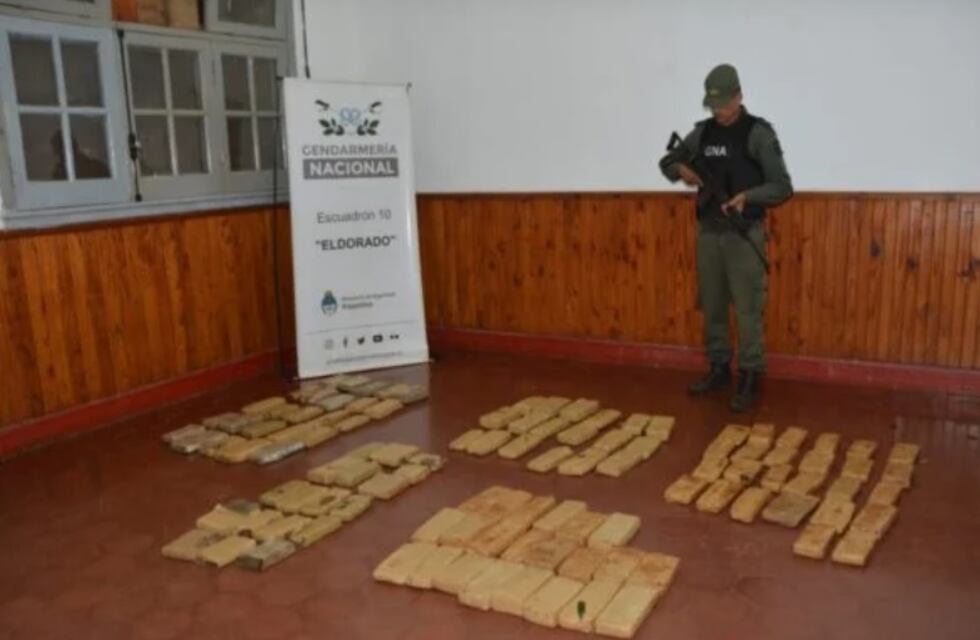 Colonia Delicia: secuestran contrabando de marihuana