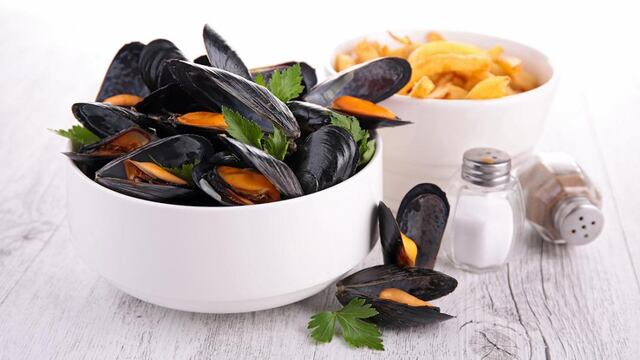 Vacaciones: Cómo prevenir intoxicaciones provocadas por marea roja