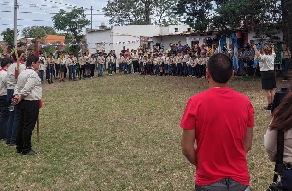 Cena Show para ayudar a los Scouts Coronel Rosales a comprar equipamiento