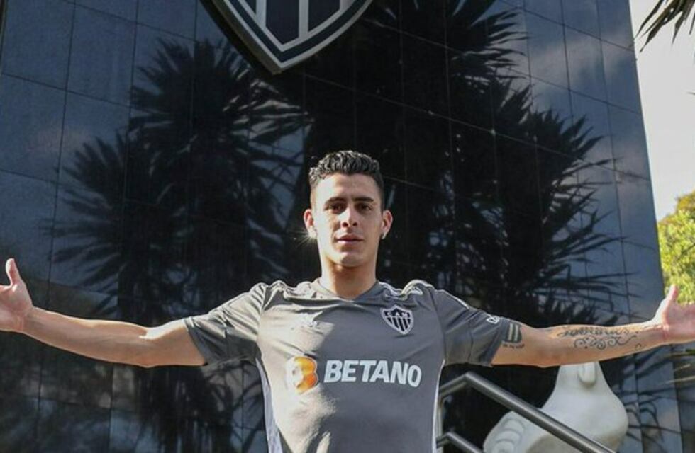 Talleres hizo el intento por Cristian Pavón, pero ya fue presentado en Brasil