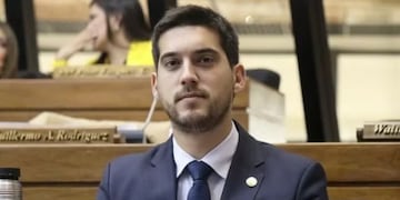 Rubén Rubín, el diputado que dijo que iría a la guerra con Argentina