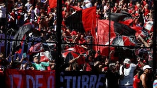 La hinchada vuelve a viajar hacia el norte para ver al equipo fuera de Rosario.