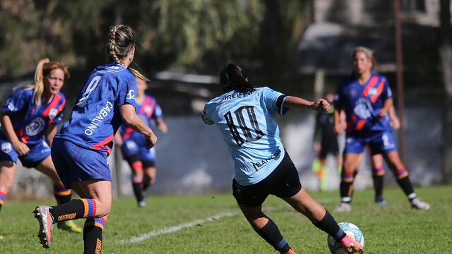 Las Piratas ganaron 6 a 0 en Buenos Aires.