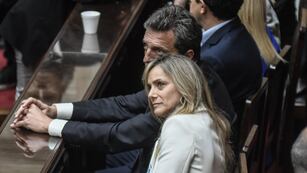 Sergio Massa junto a Malena Galmarini en la cámara de Diputados
Foto Federico Lopez Claro