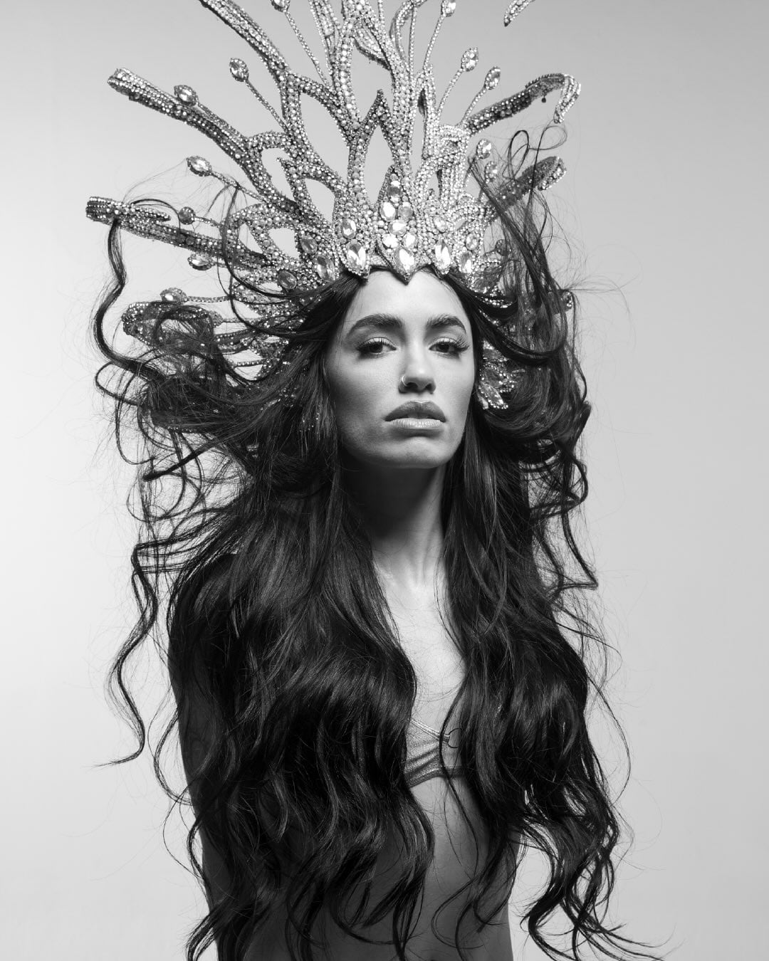 Como una verdadera reina, Lali Espósito revolucionó Instagram con un look que dejó a todos sin palabras