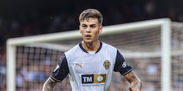 Enzo Barrenechea habló por primera vez de su convocatoria a la Selección Argentina.