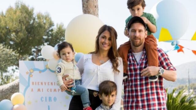 Antonela Roccuzzo, Lionel Messi y sus hijos