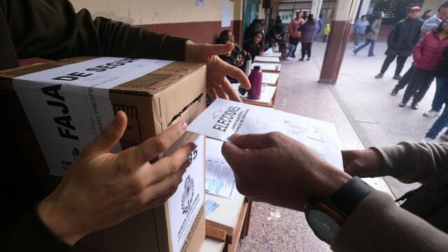 Elecciones 2023: cómo se contabiliza el voto en blanco en el balotaje.