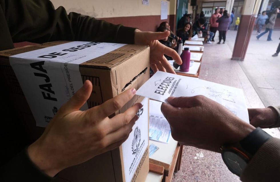Elecciones 2023: cómo se contabiliza el voto en blanco en el balotaje
