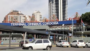 Alerta por una amenaza de bomba en la Terminal de Ómnibus de Córdoba.
