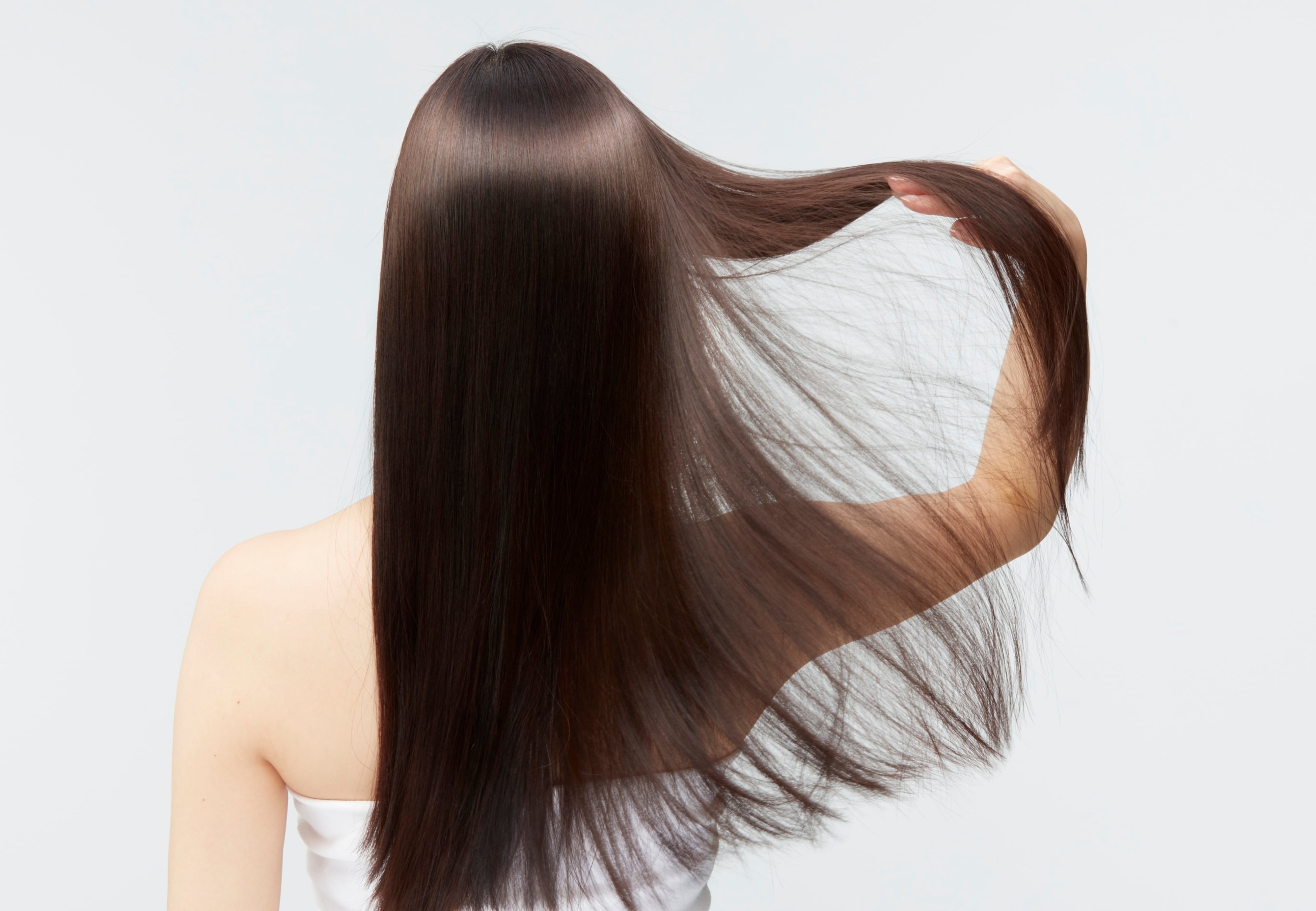 El frizz puede salir de tu pelo con estos 5 secretos.