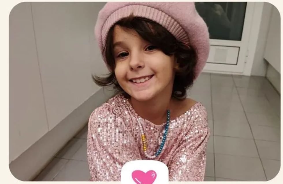 “Se nos termina el tiempo”: una pequeña rosarina lucha contra el cáncer y necesita de la ayuda de todos