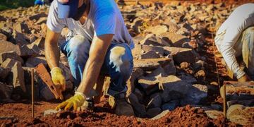 Dirección Provincial de Vialidad se halla ejecutando obras en toda la provincia de Misiones.