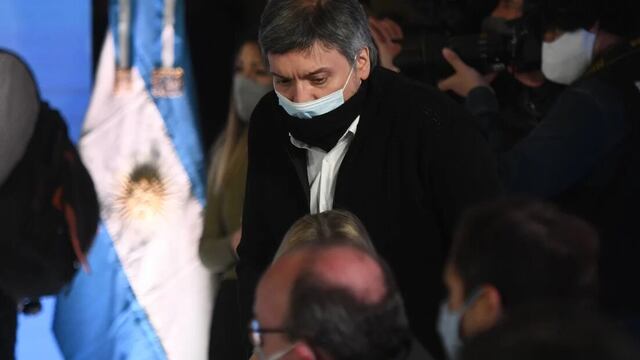 Máximo Kirchner tuvo que abandonar la sesión de Diputados.