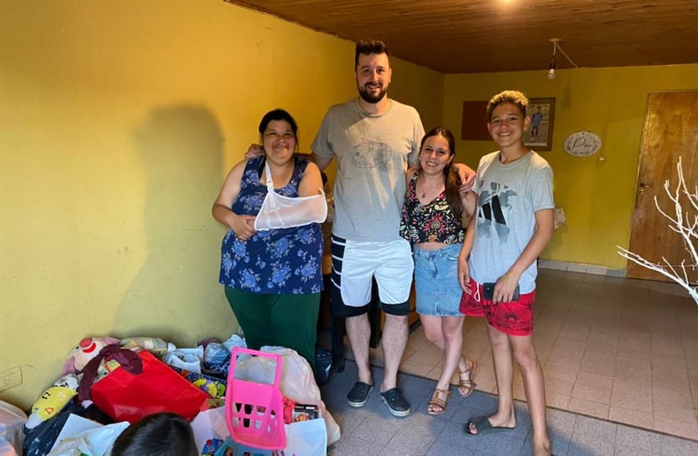 Paseo del Centro hizo la primera entrega de la colecta solidaria a Rellenitos de Amor