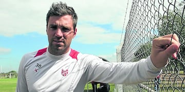 El ex arquero de Instituto y River se había retirado pero jugará el Federal A para el equipo patagónico