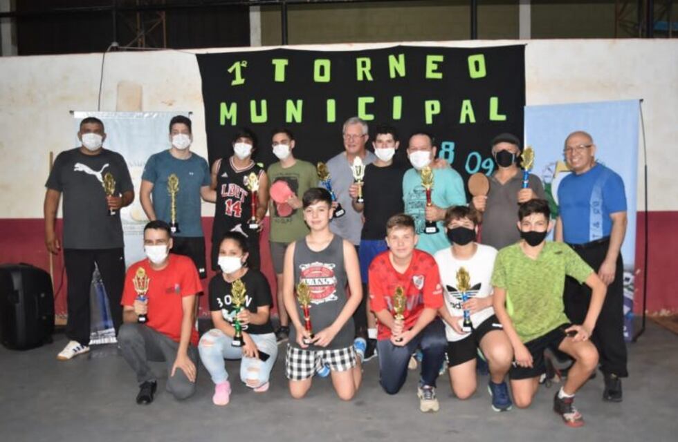 En Campo Grande tuvo lugar el Primer Torneo Municipal de Ping Pong