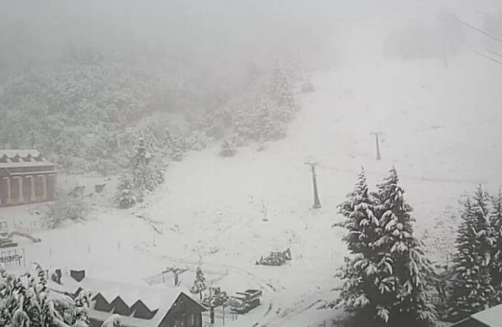 El Sur argentino está blanco y Río Gallegos finalmente amaneció nevado