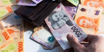 Quiénes aparecen en los nuevos billetes de $10.000 y $20.000.