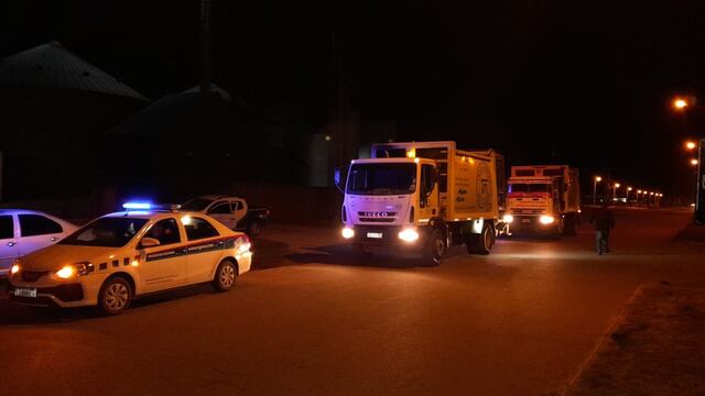 el intendente Carlos Sánchez, decidió trasladar los camiones a la planta de San Francisco de Bellocq para garantizar el servicio.