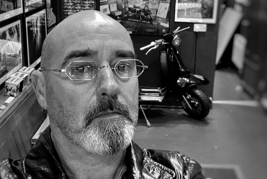 Paul Arthurs, guitarrista inglés integrante de Oasis (Instagram).