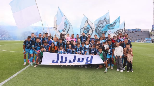 El escándalo con el árbitro Lucas Comesaña en el estadio “23 de Agosto” fue el detonante que derivó en la derrota por escritorio de Gimnasia de Jujuy ante Deportivo Madryn. Este domingo el "Lobo" va en busca de escribir una epopeya.