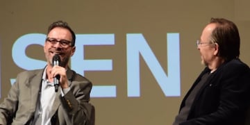 Kevin Johansen junto a Guillermo Kuitca en el proyecto SALA