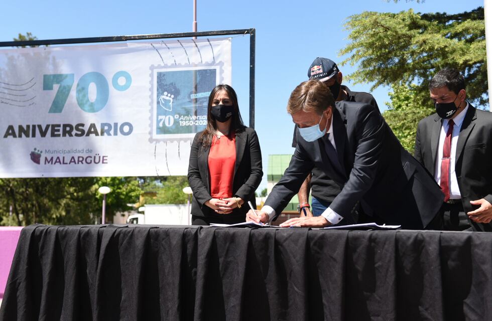 Rodolfo Suárez concreta la transferencia de  la mina de Potasio a Mendoza