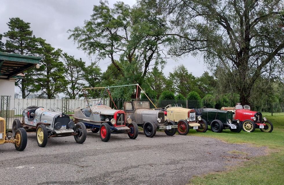 San Francisco de Bellocq: Encuentro de Autos a Beneficio del Centro de Jubilados