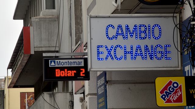 El dólar perforó los $ 1.000. (Pedro Castillo / La Voz)