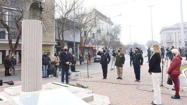 Acto por el día de la Bandera