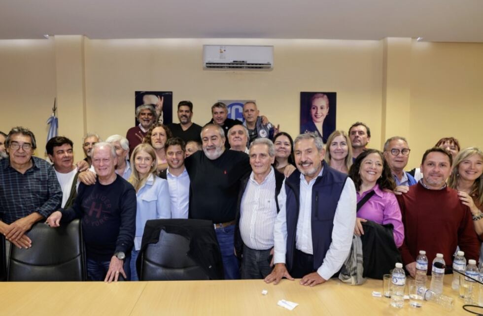 La marcha por el Día del Trabajador mutó en acto de apoyo a Axel Kicillof