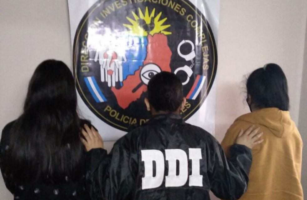 Dos mujeres detenidas por robo con modalidad “mechera” en Posadas