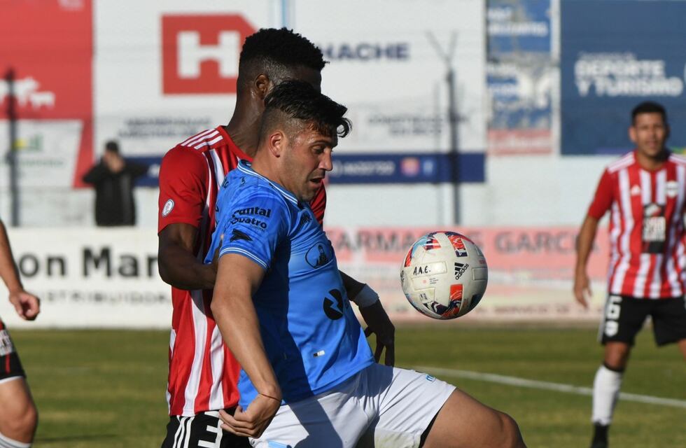 Estudiantes de Río Cuarto volvió a la victoria y llega con envión al cruce con Belgrano